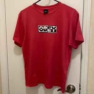Red obey short sleeve t-shirt